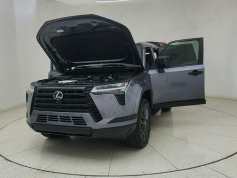 Used 2025 Lexus GX 550 550 Premium w/ Accessory Package (2T) image 76