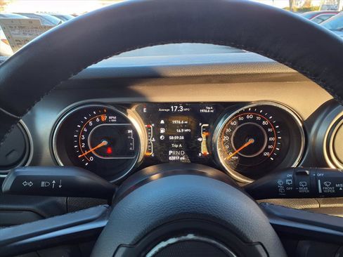 Used 2018 Jeep Wrangler Unlimited Sport S image 9