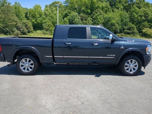 Used 2019 RAM 2500 Limited AWD/4WD image 3