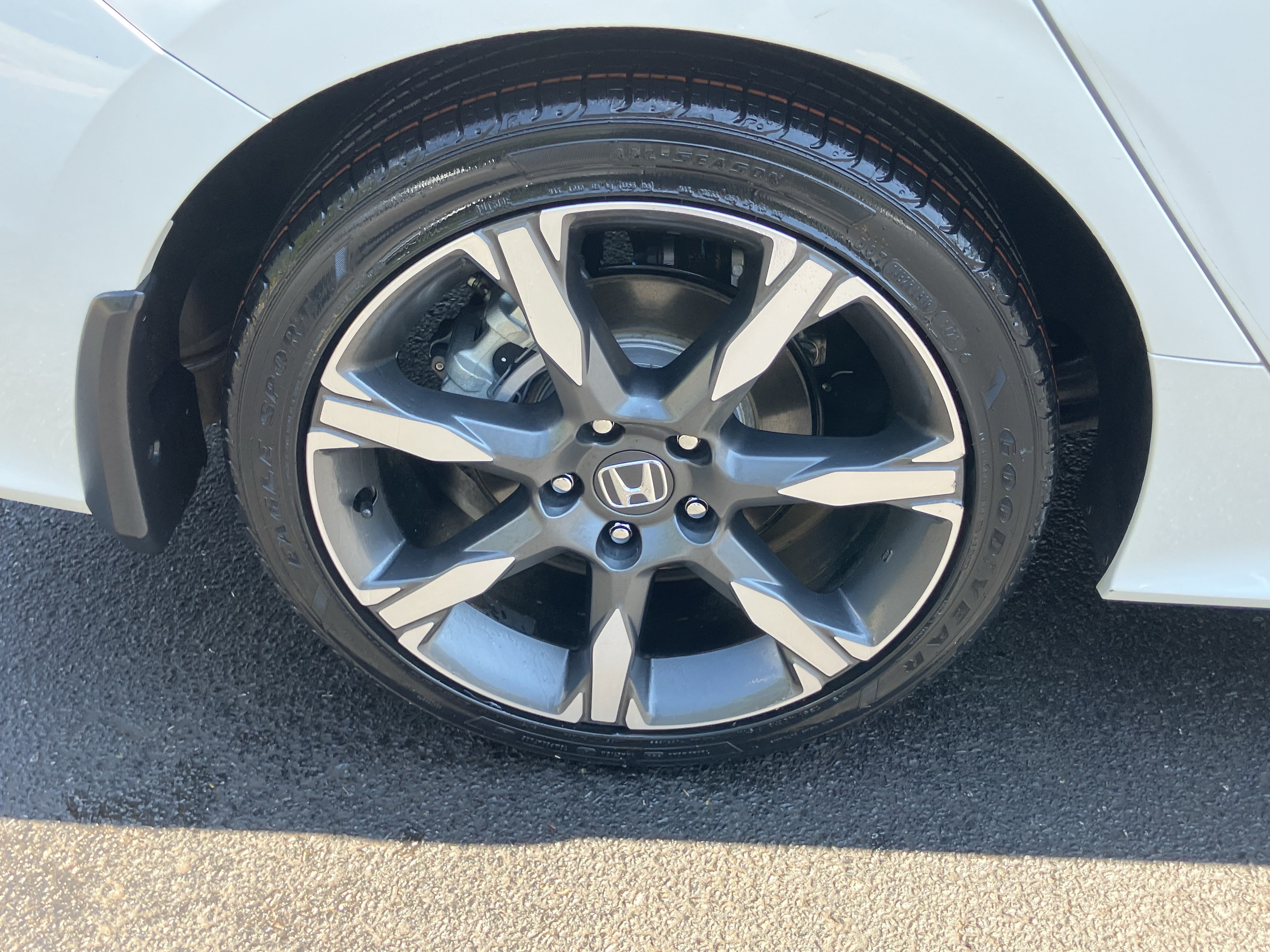 Certified 2025 Honda Civic Sport Touring image 13
