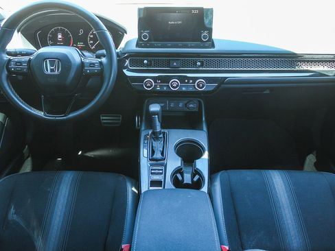 Used 2025 Honda Civic Sport image 14