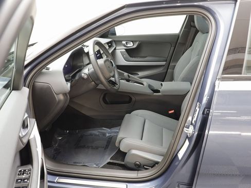 Used 2023 Polestar Polestar 2 w/ Pilot Pack image 6