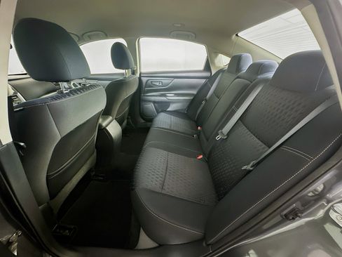 Used 2017 Nissan Altima 2.5 S w/ Power Driver Seat Package FWD image 26