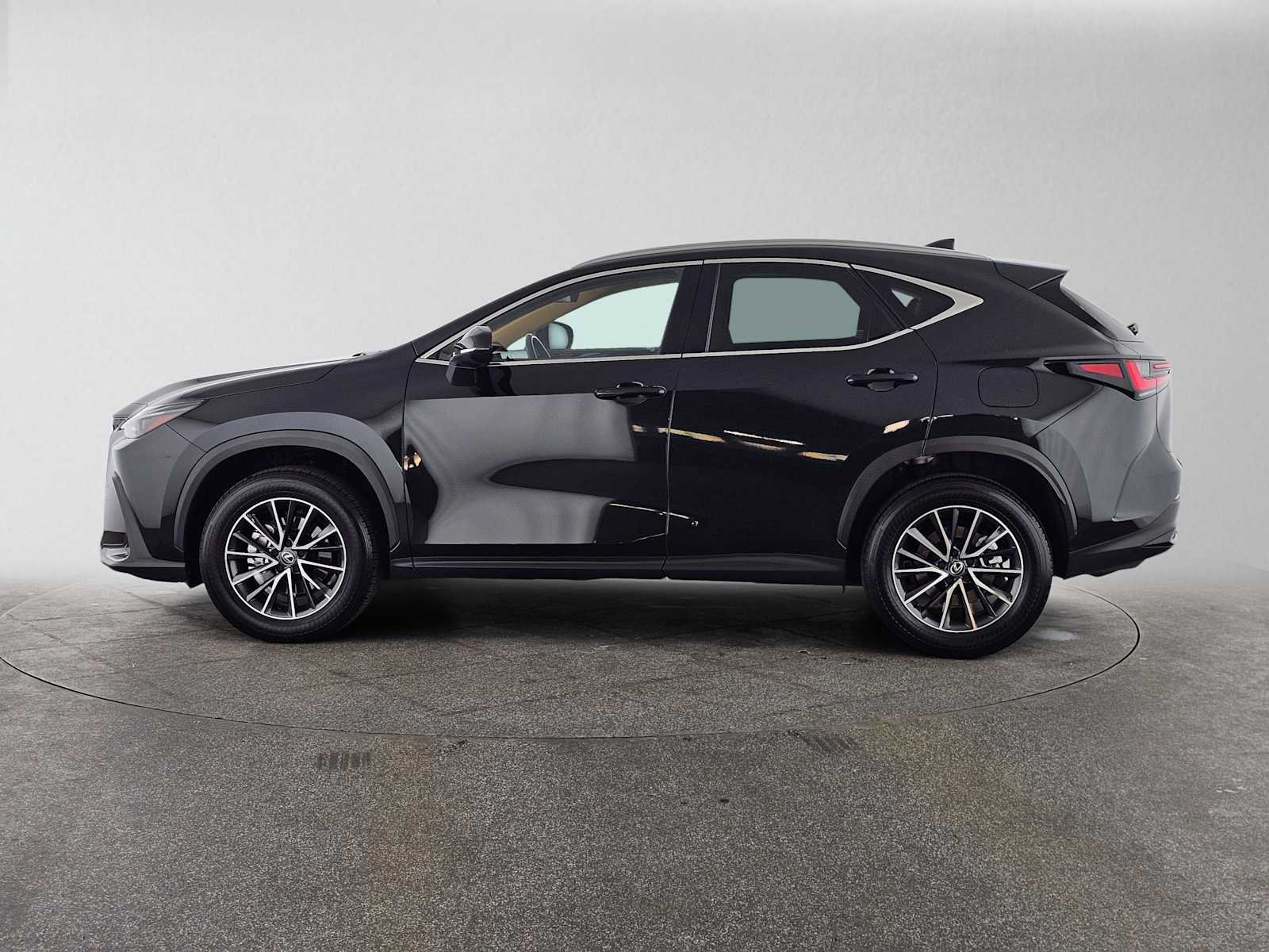 Used 2024 Lexus NX 350 AWD w/ Cold Area Package image 6