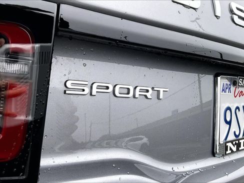 Used 2025 Land Rover Discovery Sport S image 11