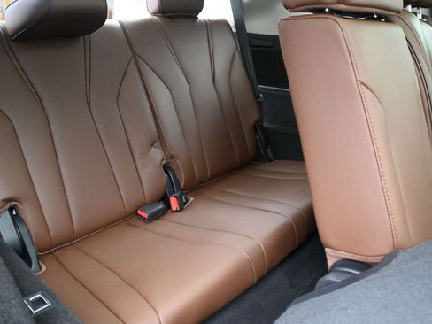 Certified 2023 Acura MDX SH-AWD w/ Advance Package image 21