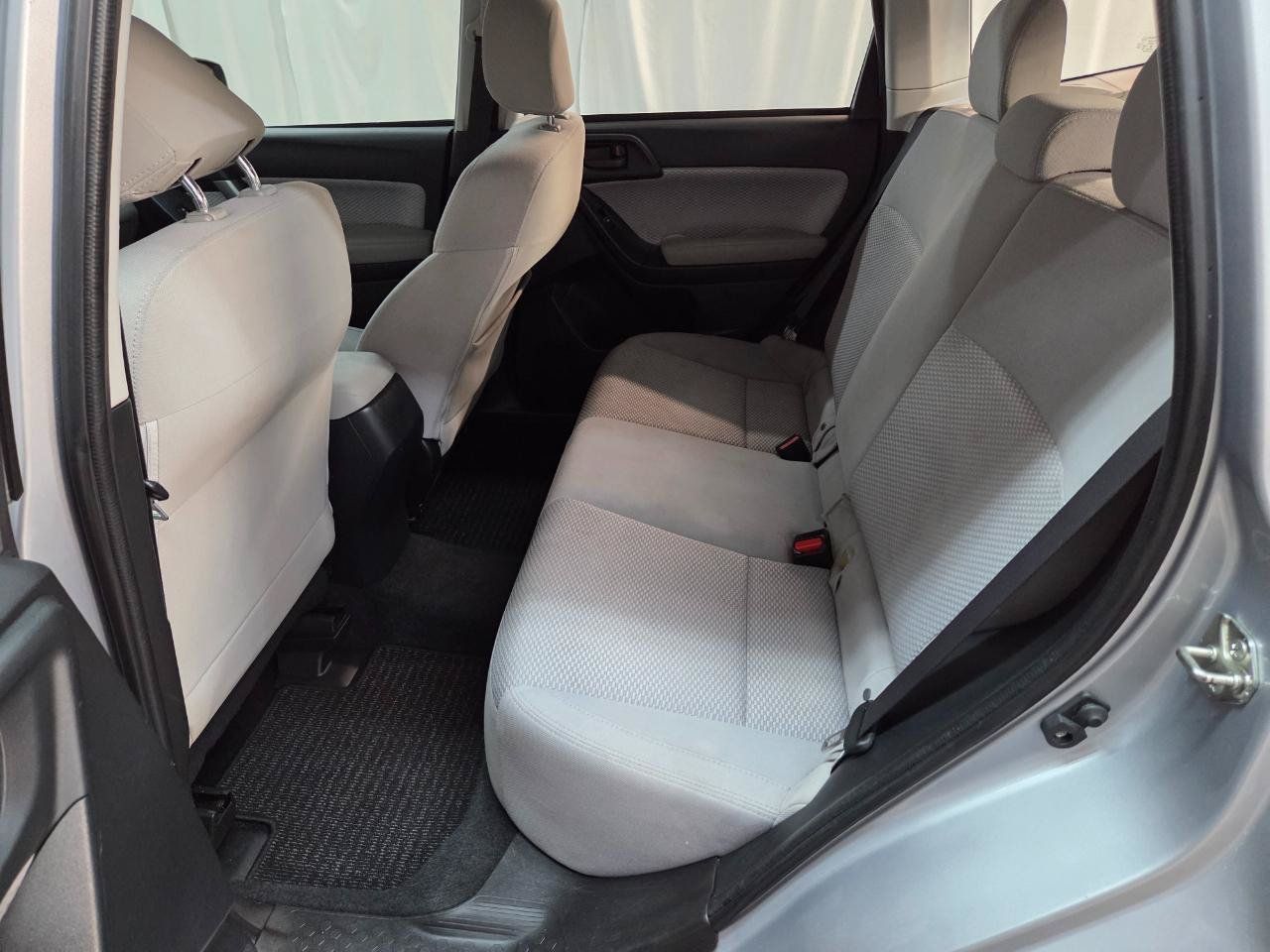 Used 2018 Subaru Forester 2.5i w/ Alloy Wheel Package AWD/4WD image 18
