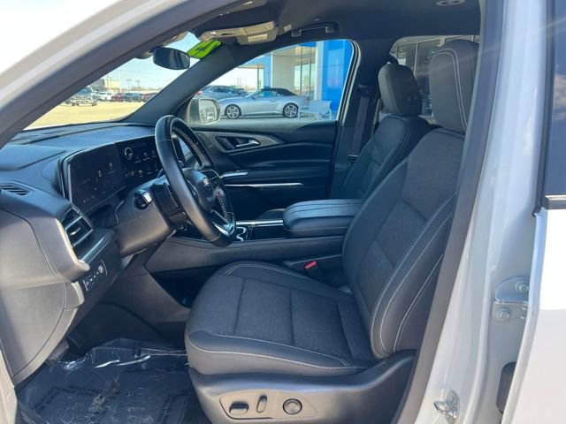 Certified 2025 Chevrolet Traverse LT AWD/4WD image 11