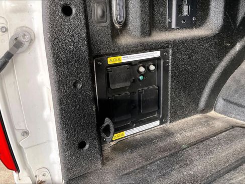 Used 2021 Ford F150 Platinum w/ Equipment Group 701A High image 32