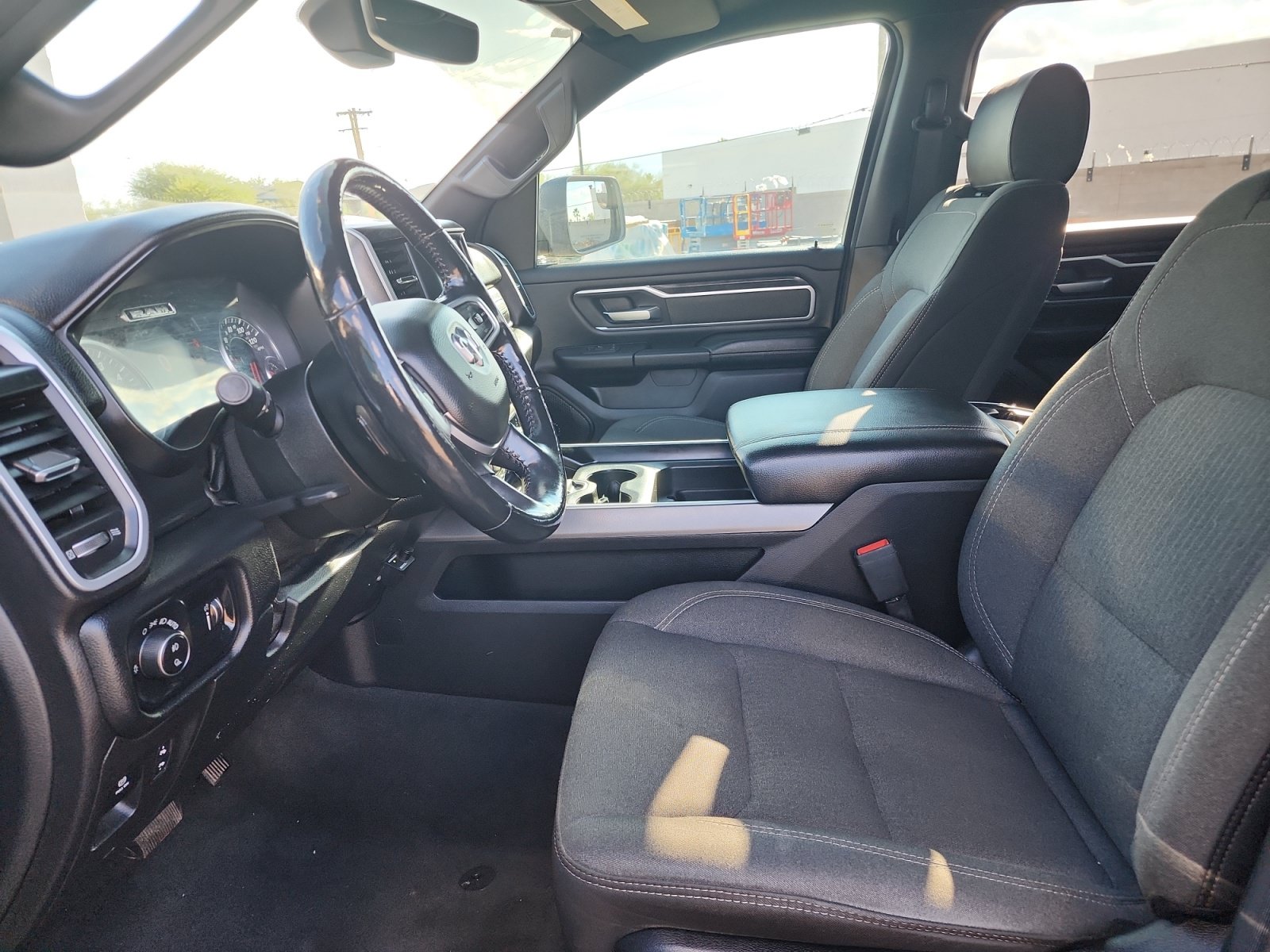 Used 2020 RAM 1500 Big Horn AWD/4WD image 12