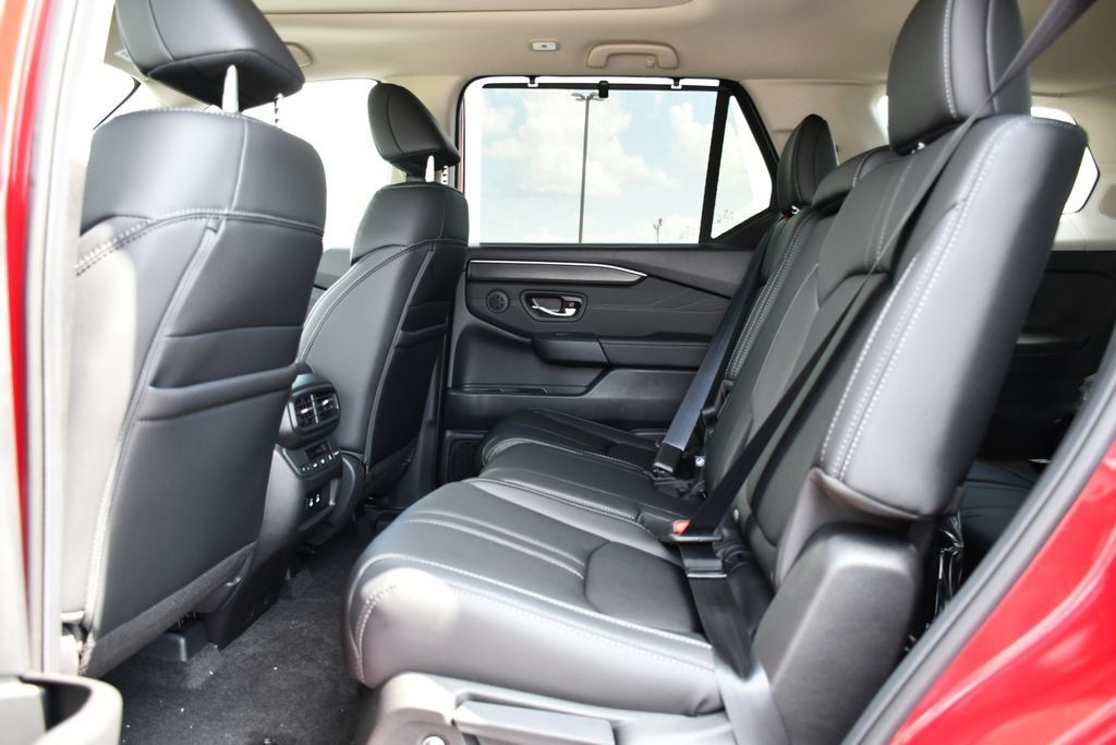 New 2026 Honda Pilot Touring image 19
