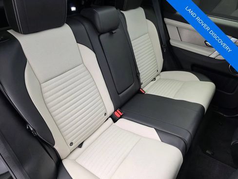 Used 2024 Land Rover Discovery Sport Dynamic SE AWD/4WD image 24