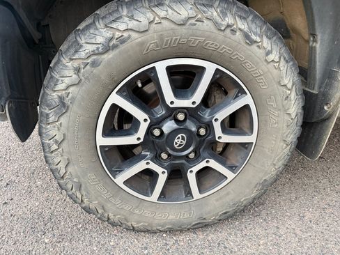 Certified 2019 Toyota Tundra Limited w/ Limited Premium Package AWD/4WD image 24