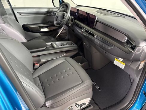 New 2026 Kia EV9 Wind AWD/4WD image 18