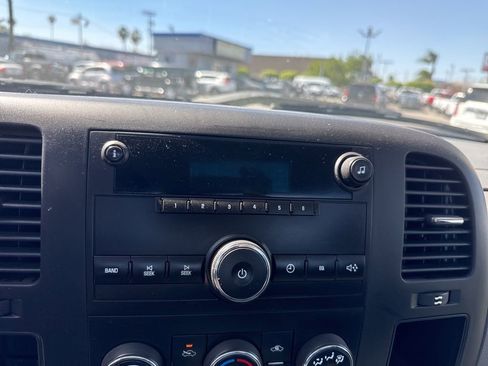 Used 2013 Chevrolet Silverado 1500 W/T image 13