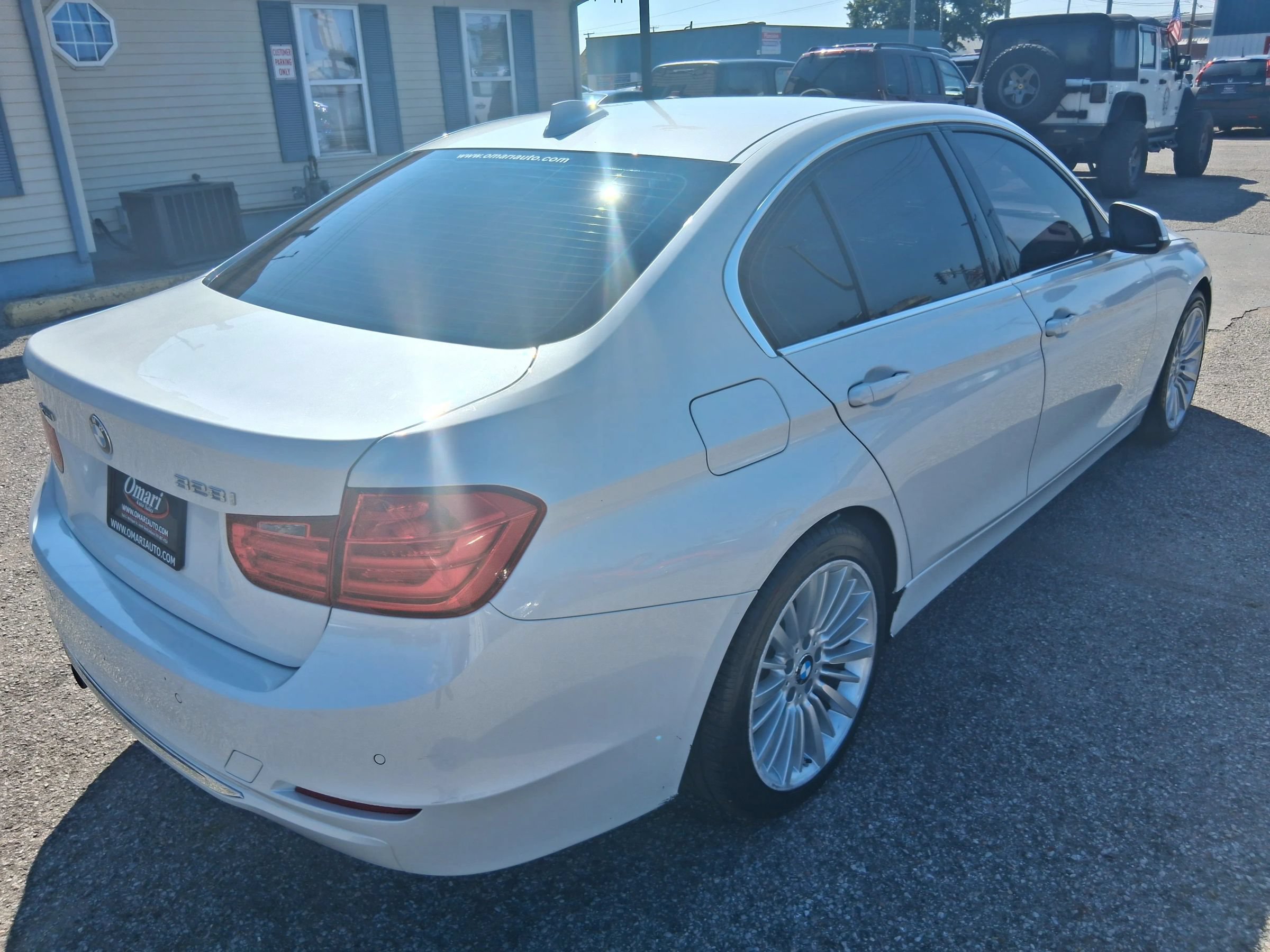 Used 2015 BMW 328i xDrive Sedan AWD/4WD image 7
