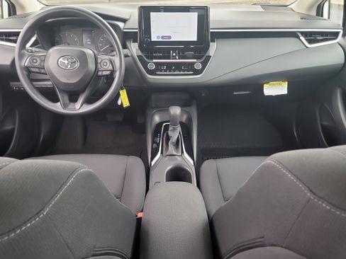 Certified 2025 Toyota Corolla LE image 14