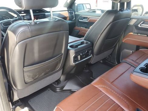 Used 2025 GMC Sierra 1500 Denali Ultimate AWD/4WD image 12