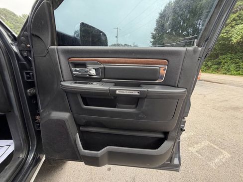Used 2014 RAM 2500 Laramie AWD/4WD image 14