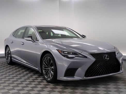 Used 2023 Lexus LS 500 w/ Interior Upgrade Package RWD image 7