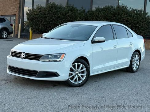 Used 2014 Volkswagen Jetta SE image 28