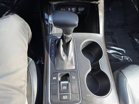 Used 2020 Kia Sorento EX image 33