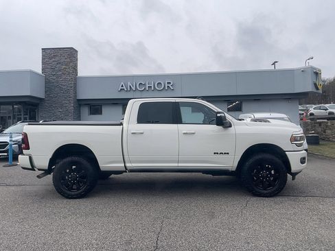 Used 2024 RAM 2500 Laramie w/ Night Edition image 5