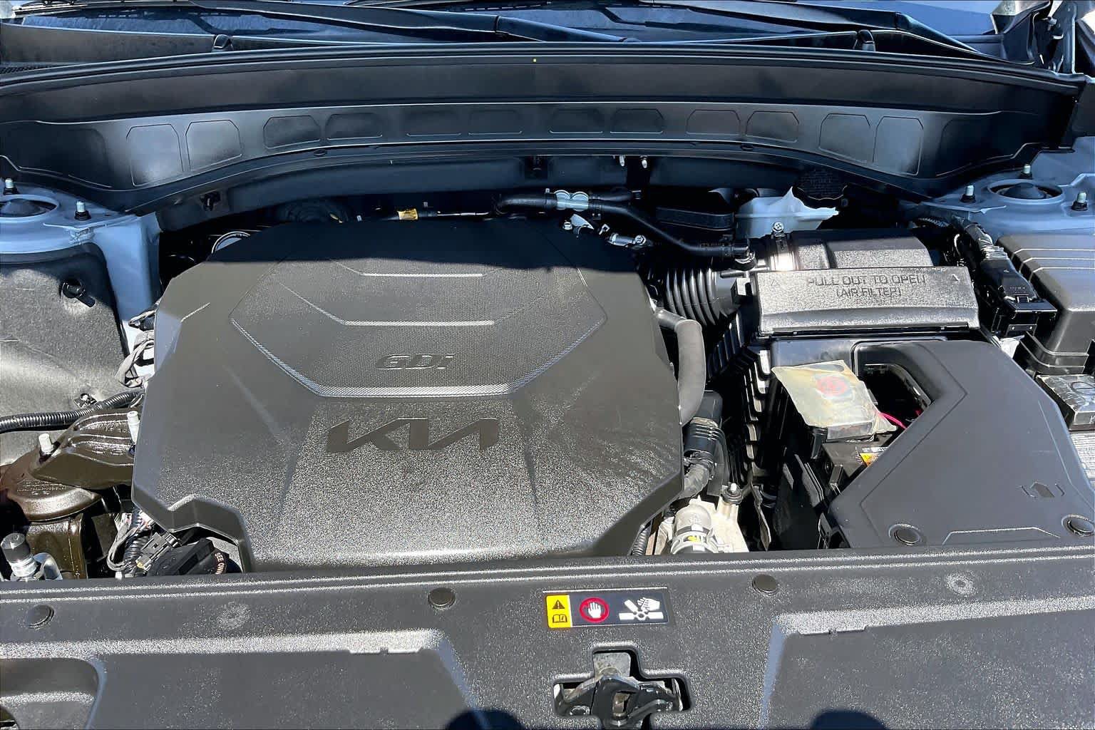 Used 2025 Kia Telluride LX FWD image 30