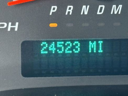 Used 2022 Chevrolet Express 3500 w/ Power Convenience Package image 26