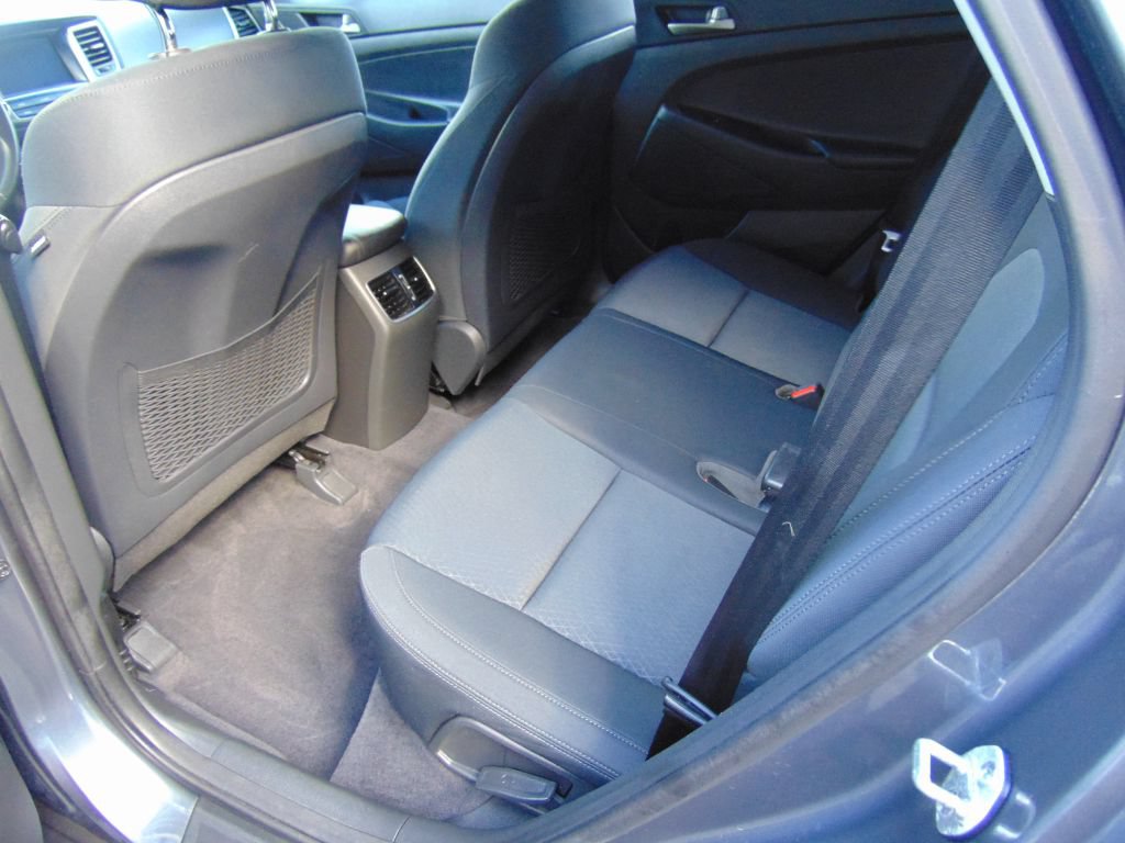 Used 2018 Hyundai Tucson Value w/ Cargo Package AWD/4WD image 3