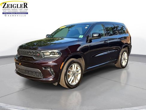 Certified 2024 Dodge Durango GT image 1