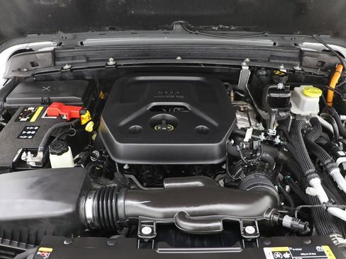 Used 2023 Jeep Wrangler Unlimited Rubicon 4xe w/ Steel Bumper Group image 28