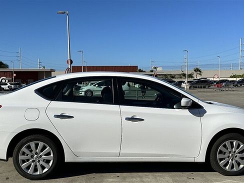 Used 2019 Nissan Sentra S FWD image 6