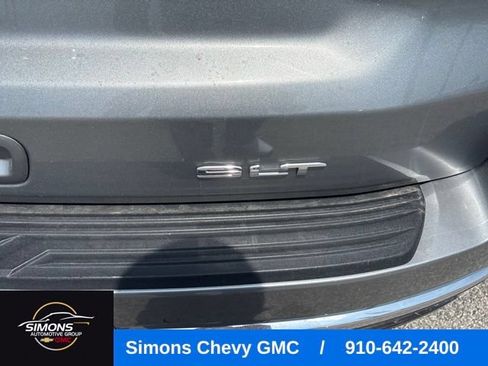 Used 2023 GMC Yukon SLT w/ SLT Luxury Package AWD/4WD image 10