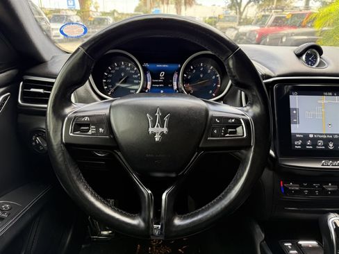 Used 2017 Maserati Ghibli S Q4 image 21