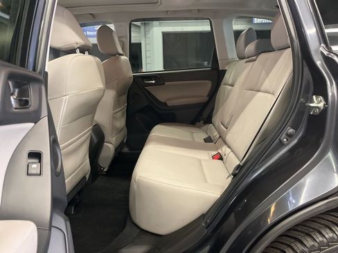 Used 2015 Subaru Forester 2.5i Touring w/ Protection Package #2 image 29