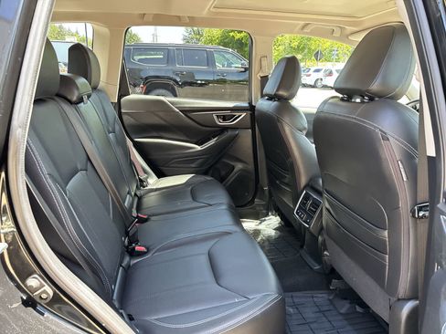 Used 2019 Subaru Forester Touring AWD/4WD image 5