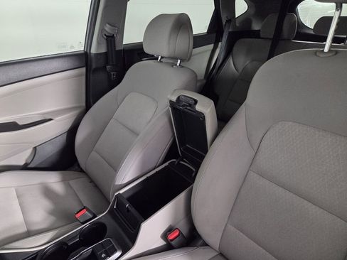 Used 2018 Hyundai Tucson SE w/ Cargo Package FWD image 21