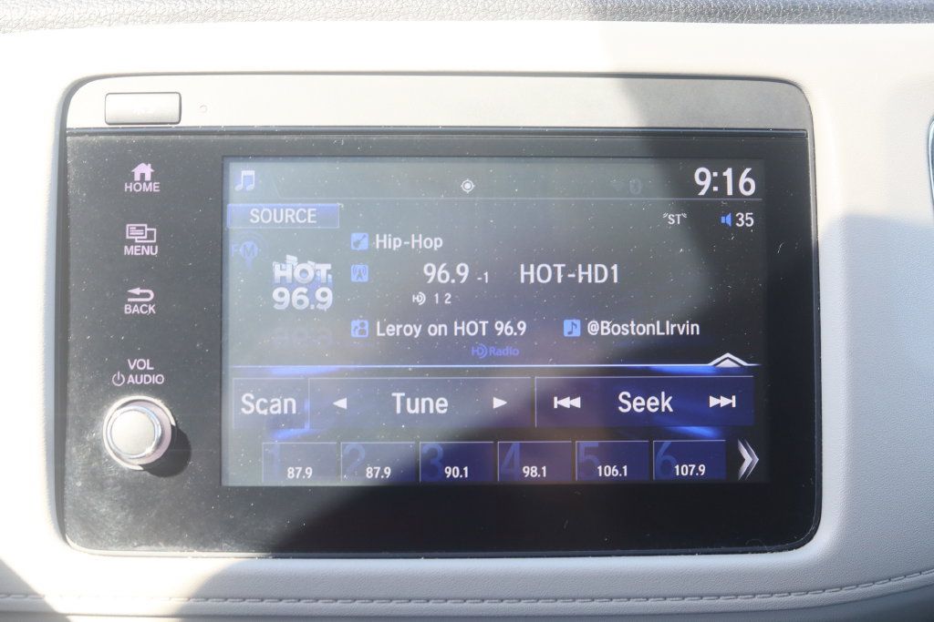 Used 2021 Honda HR-V EX image 12