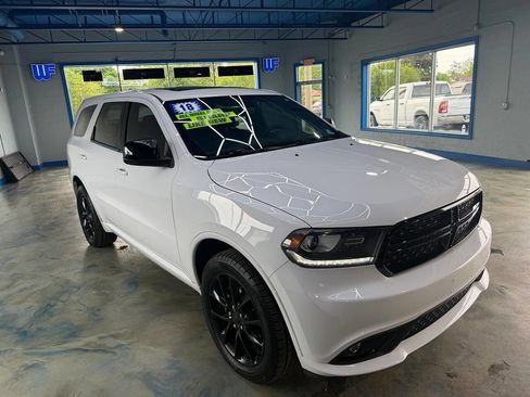 Used 2018 Dodge Durango SXT w/ Quick Order Package 2BB AWD/4WD image 9