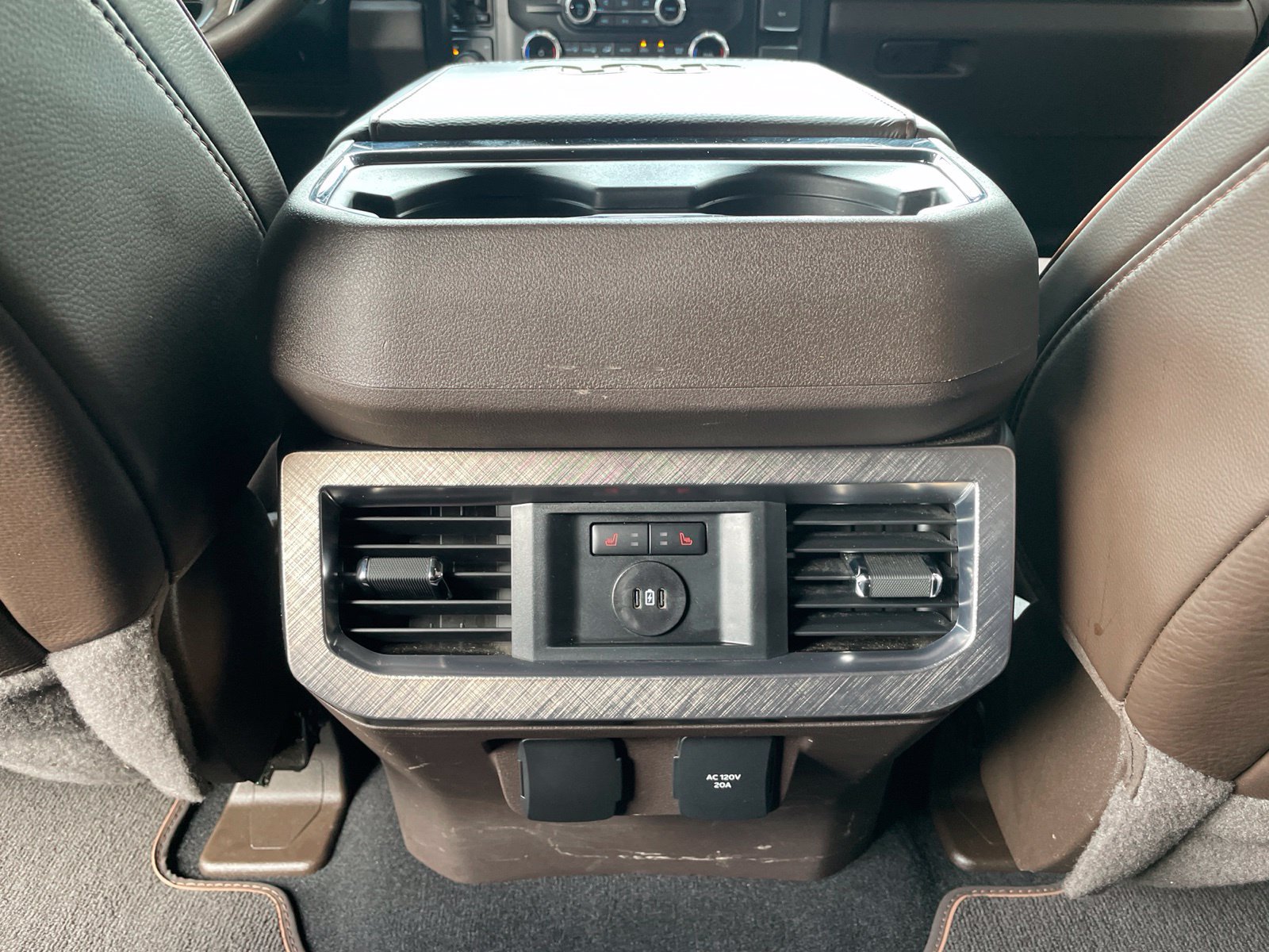 Used 2024 Ford F350 King Ranch w/ Chrome Package AWD/4WD image 43
