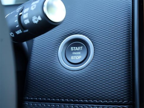 New 2025 Land Rover Discovery Sport Dynamic SE image 27