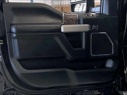 Used 2019 Ford F350 Lariat w/ Lariat Ultimate Package image 20