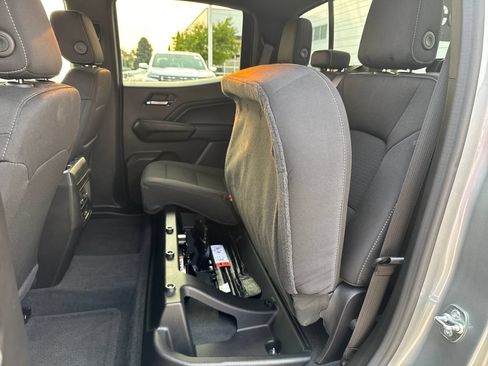 Used 2024 GMC Canyon Elevation w/ Convenience Package AWD/4WD image 31