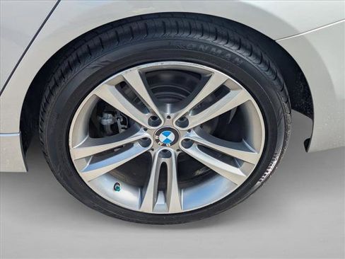 Used 2018 BMW 330i Sedan image 25