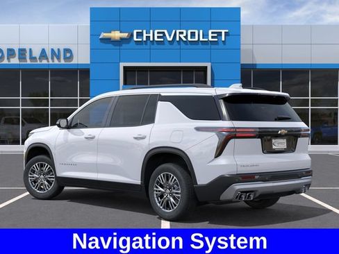 New 2026 Chevrolet Traverse LT FWD image 4