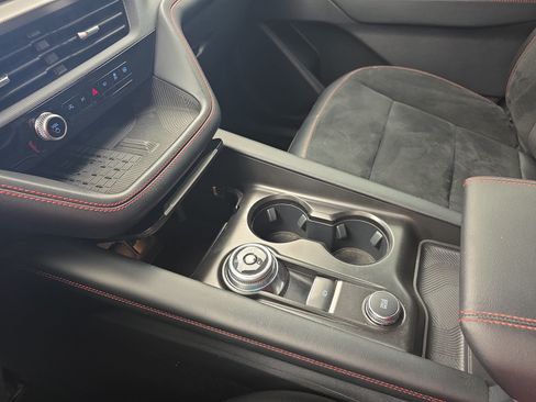 Used 2025 Ford Explorer ST AWD/4WD image 25