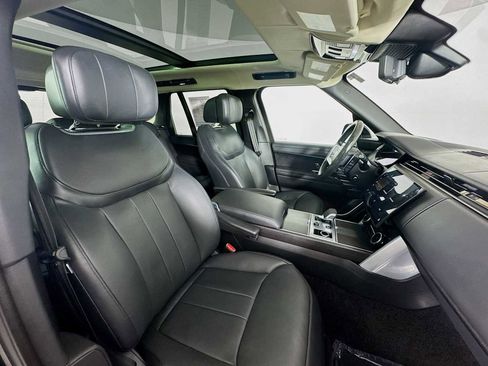 Used 2023 Land Rover Range Rover First Edition image 30