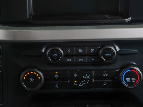 Used 2023 Ford F350 XLT AWD/4WD image 21