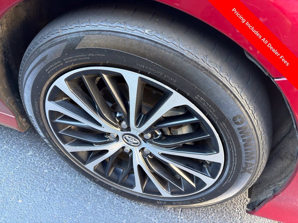 Used 2020 Toyota Camry LE w/ Sunroof Package FWD image 2